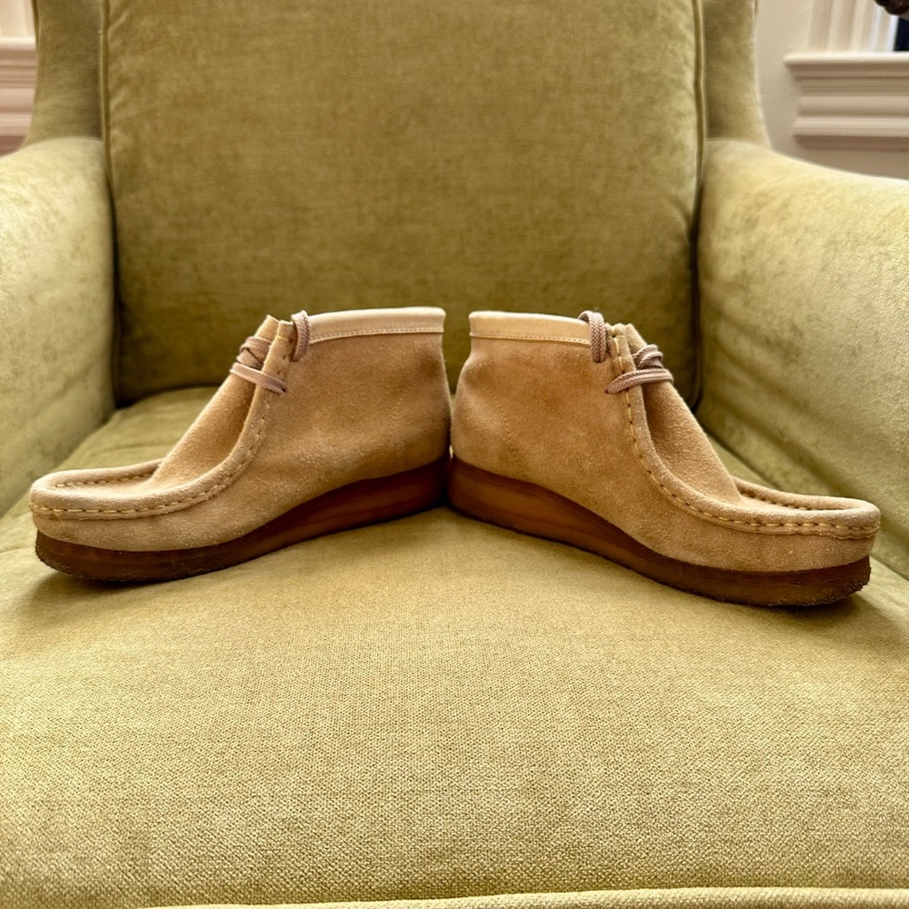 Clarks Originals Wallabee Suede Boots 🥾 - Picture 5 of 8